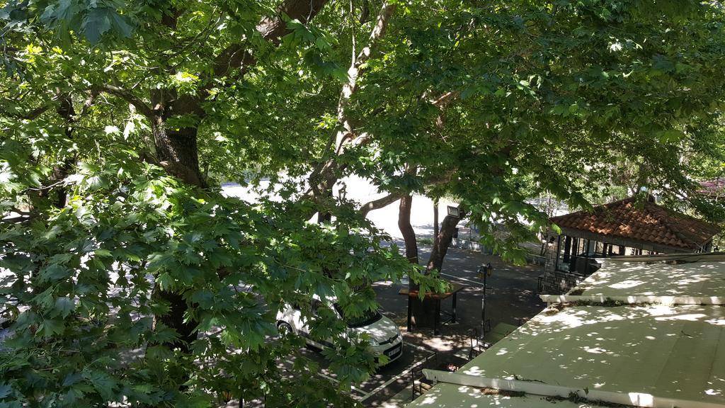 Το Χάνι του Ζεμενού Ξενοδοχείο Αράχωβα Εξωτερικό φωτογραφία
