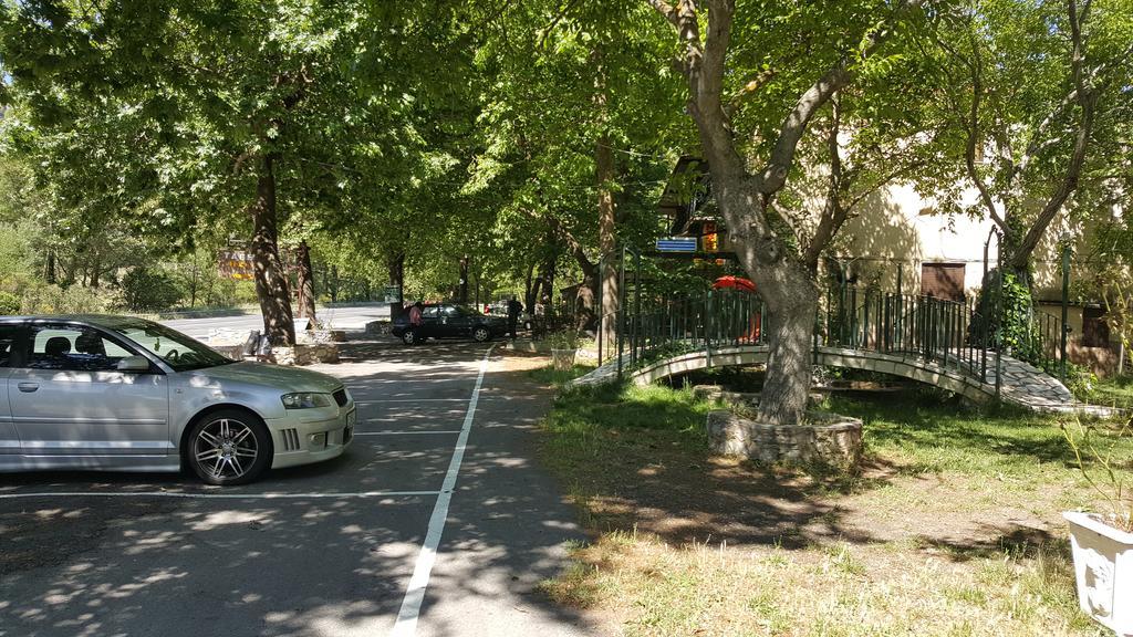 Το Χάνι του Ζεμενού Ξενοδοχείο Αράχωβα Εξωτερικό φωτογραφία