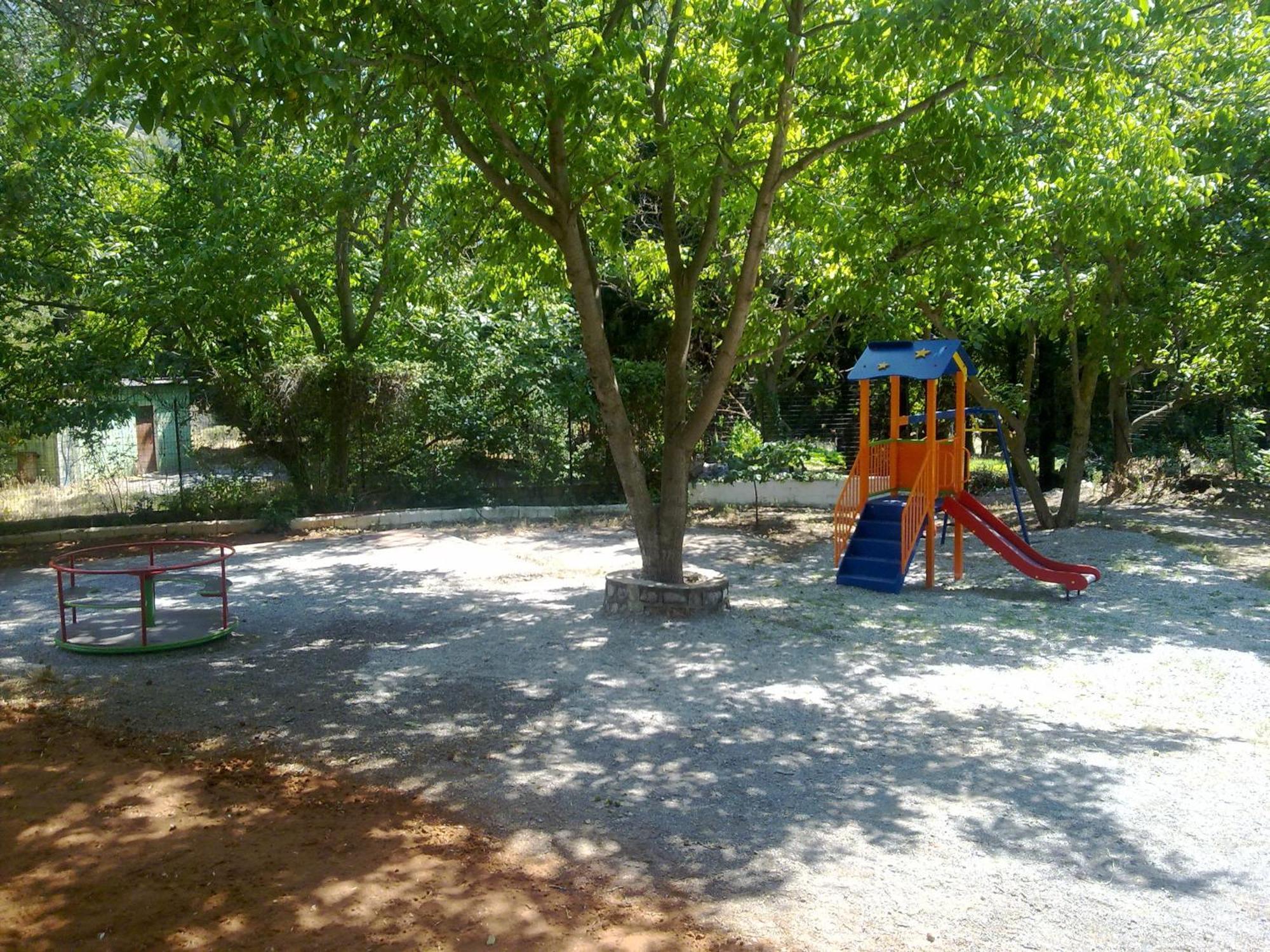 Το Χάνι του Ζεμενού Ξενοδοχείο Αράχωβα Εξωτερικό φωτογραφία